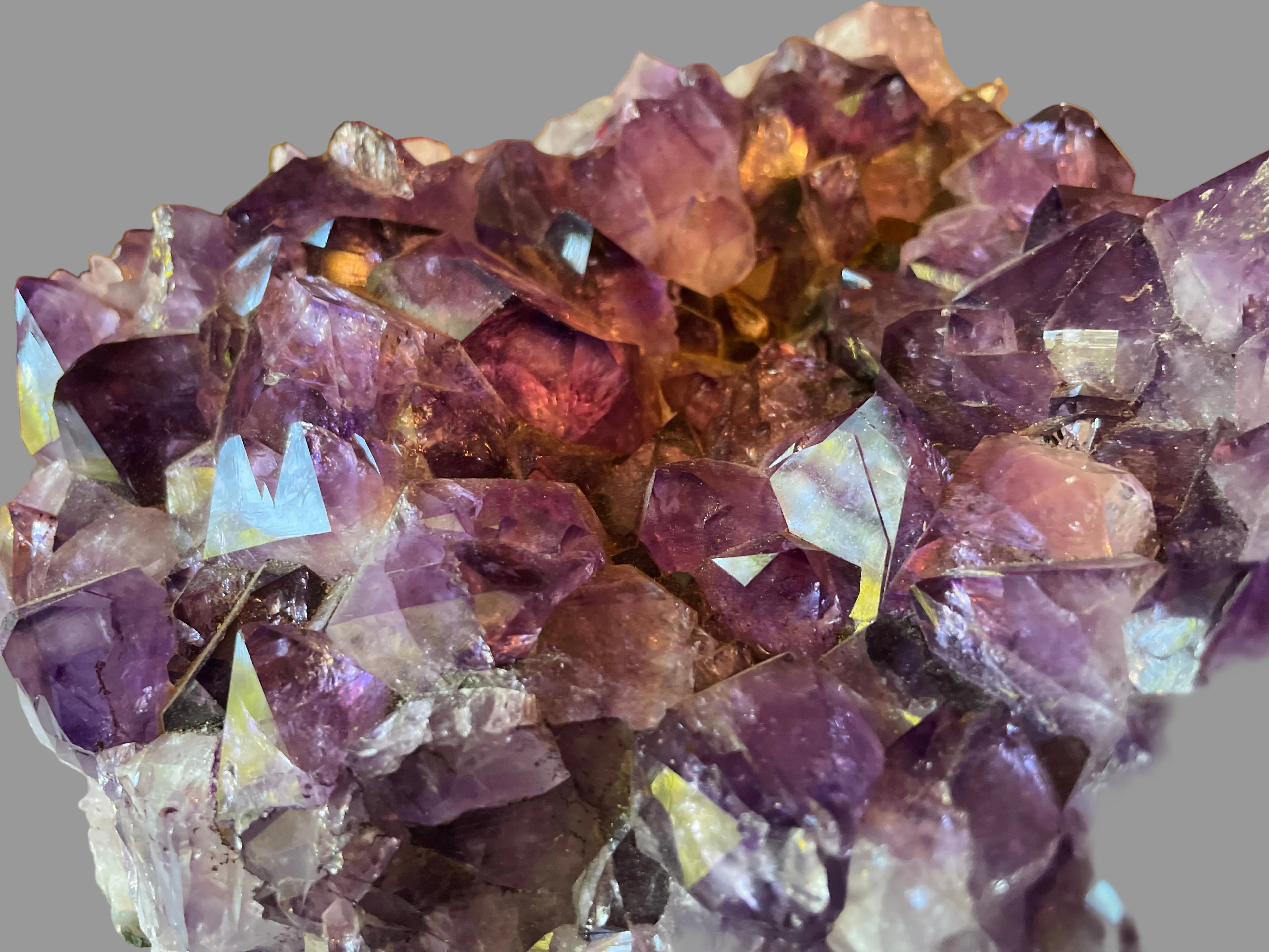 Large Brillant Amethyst